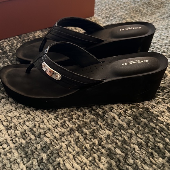 Black summer sandals by coach. - Picture 3 of 7